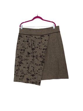 Brown Tweed A-Line Skirt With Floral Front Design Lined Size 16 Christopher & Ba
